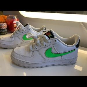 Air Force 1 W6 M4.5